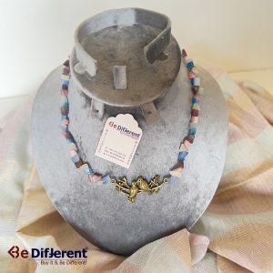 طوق العصفورين حجر البحر