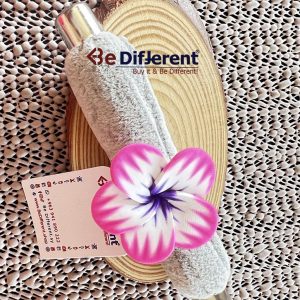 خاتم وردة كبيرة فوشيا وأبيض